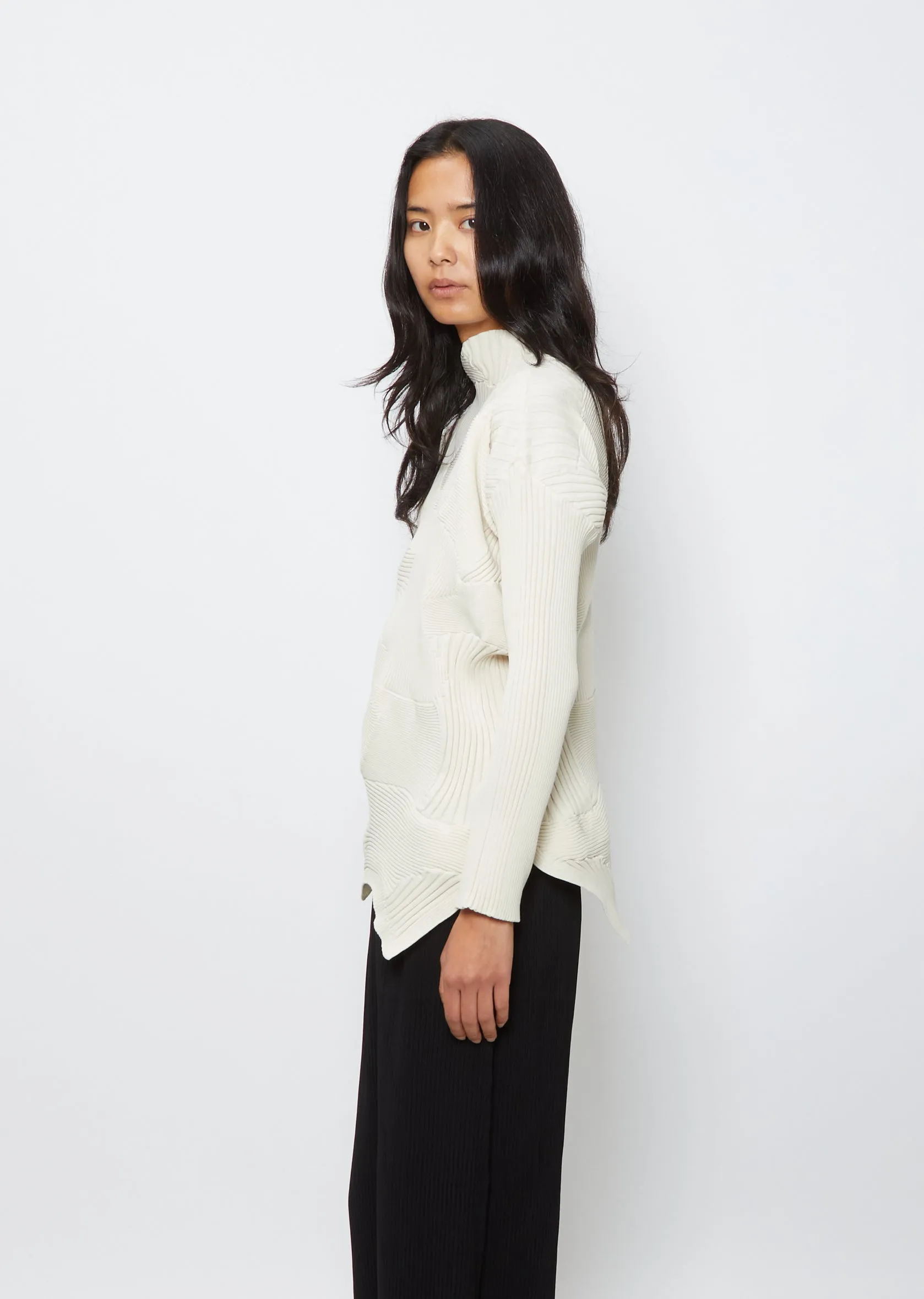 Kone Kone Pleated Long Sleeve Top