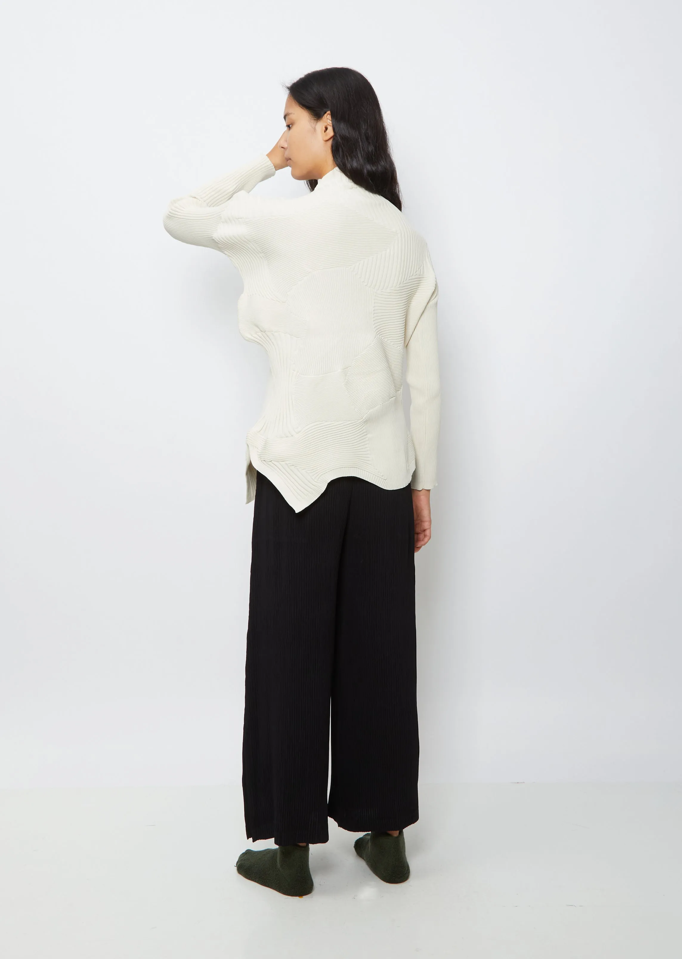 Kone Kone Pleated Long Sleeve Top