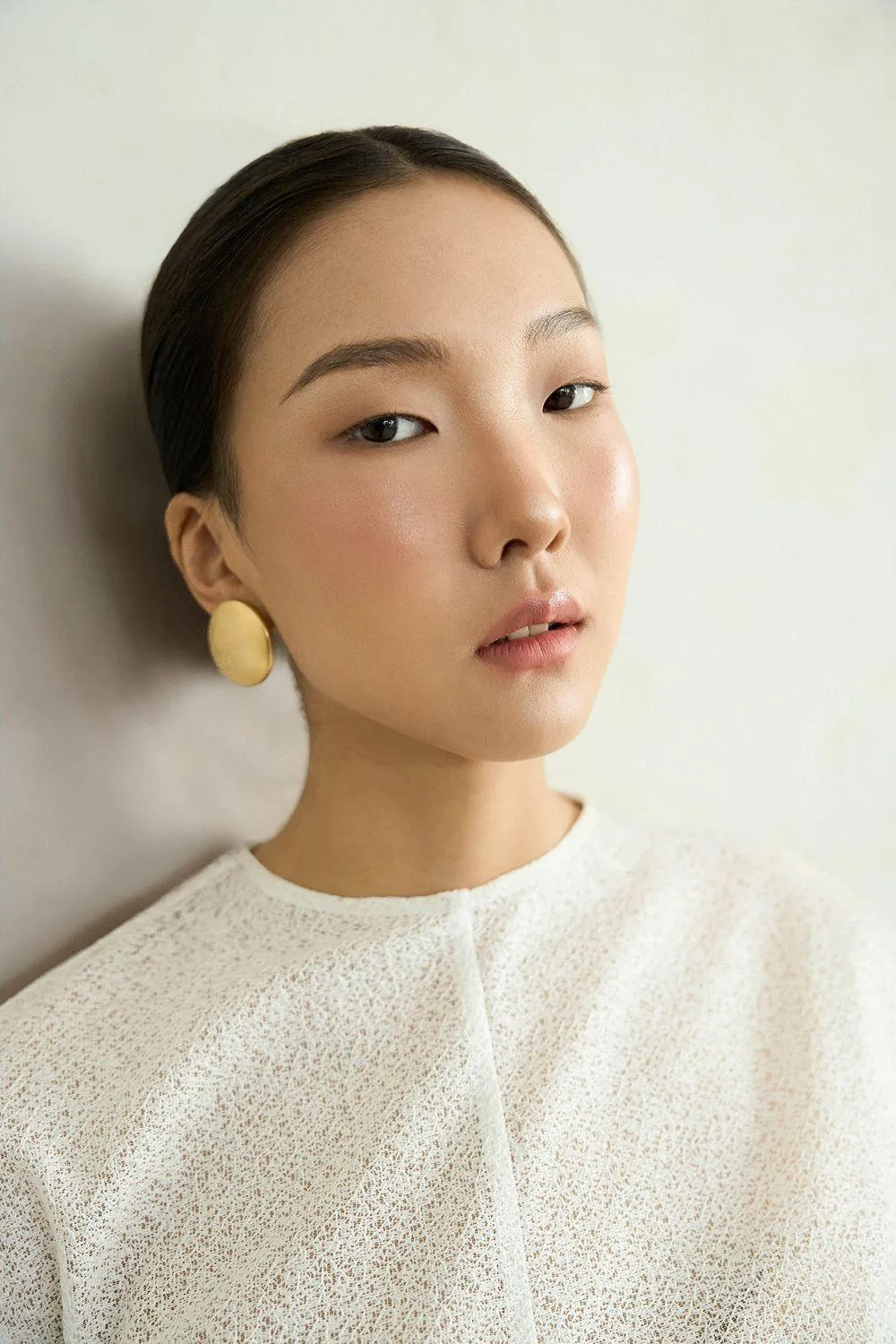 Pearl Straight Cap Sleeved Lace Top