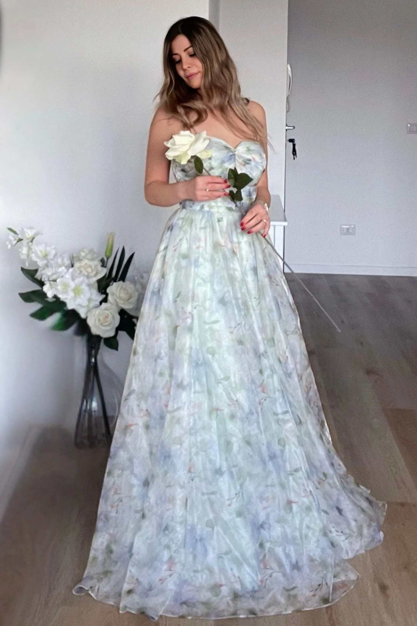 Spaghetti Straps Floor-length Sweep Train Back Zipper Chiffon Dress
