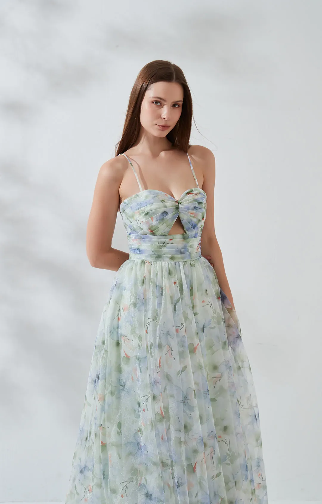 Spaghetti Straps Floor-length Sweep Train Back Zipper Chiffon Dress