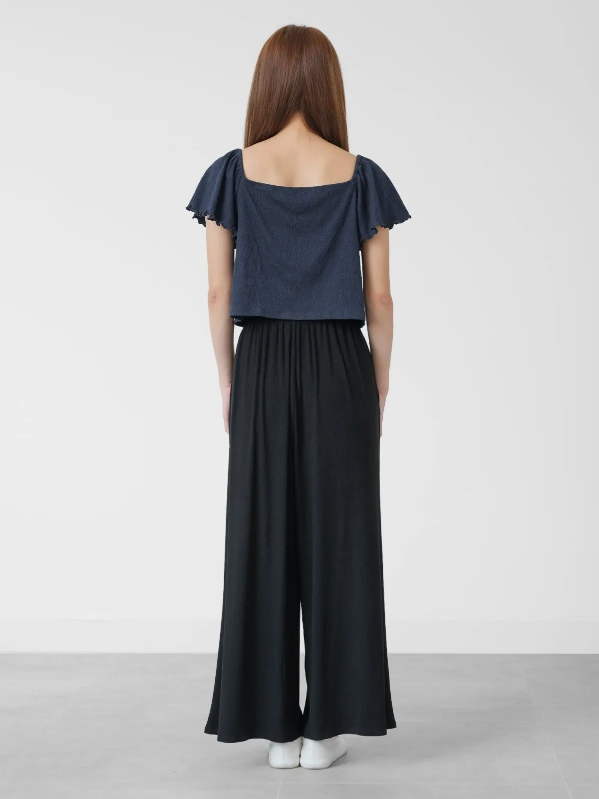 Veda Essential Flare Sleeve Top